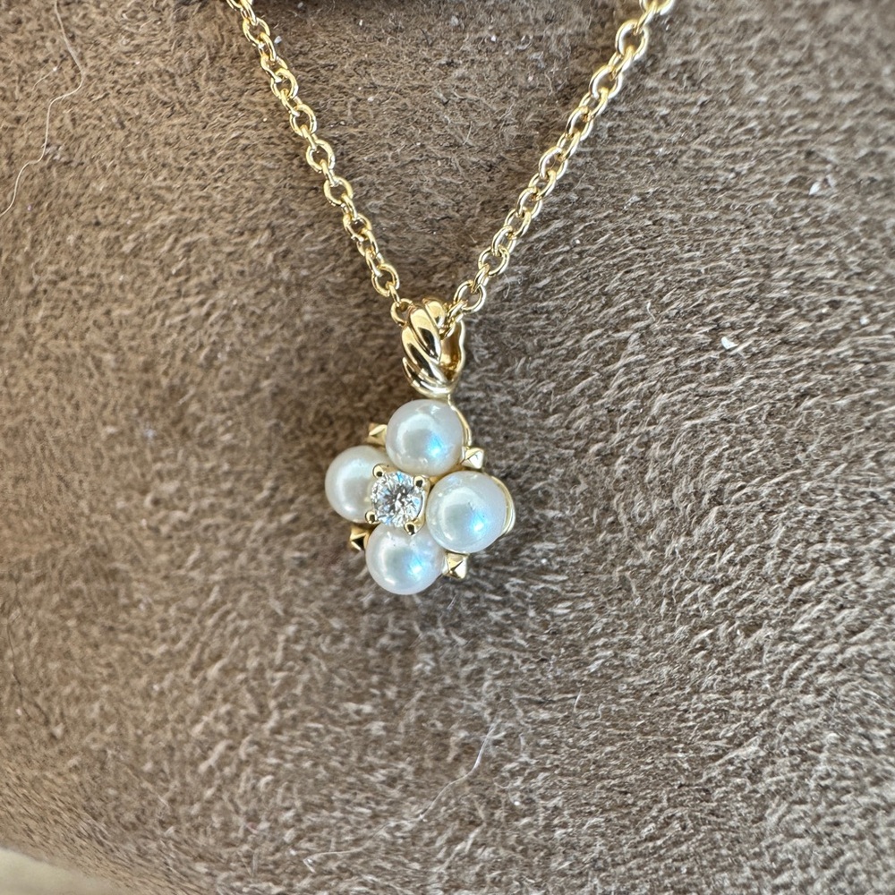 David Yurman Petite Modern Renaissance Pearl Pendant Necklace with diamond